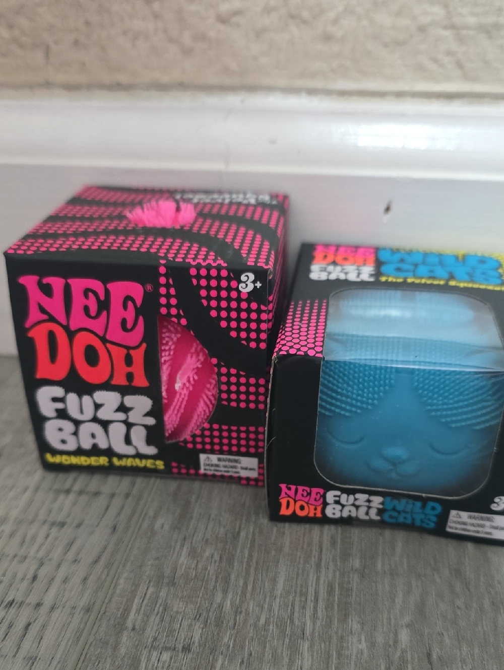 NeeDoh Fuzz Ball - Pink & Blue Set
